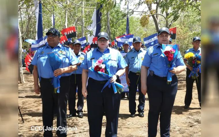 MINT, Policía Nacional y Ministerio Público rinden homenaje a los Héroes de San Jacinto
