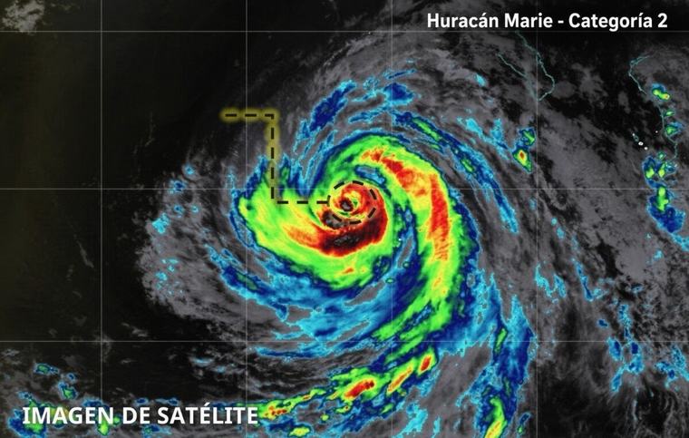 Huracán Marie alcanza categoría 2 en el Pacífico y genera fuerte oleaje frente a México